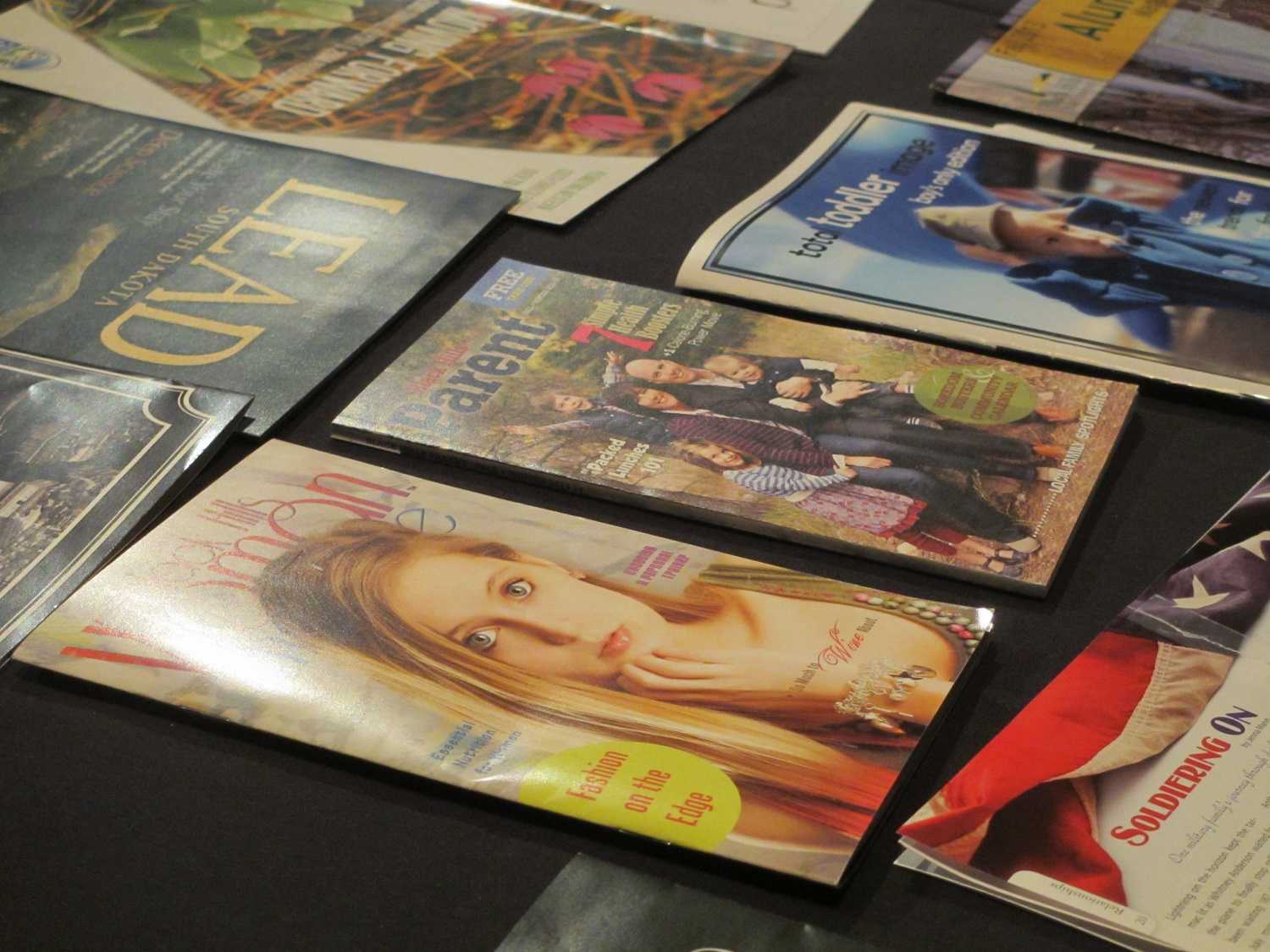 Students sweep advertising competition