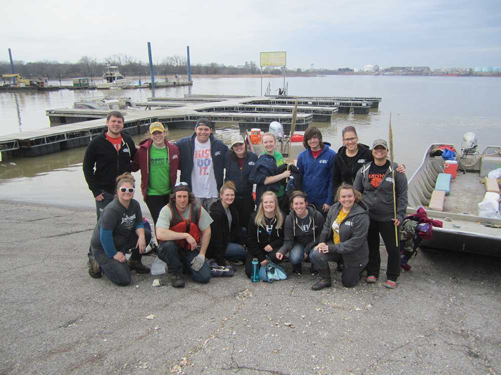 South Dakota Students Experience Impactful Spring Break in Tennessee