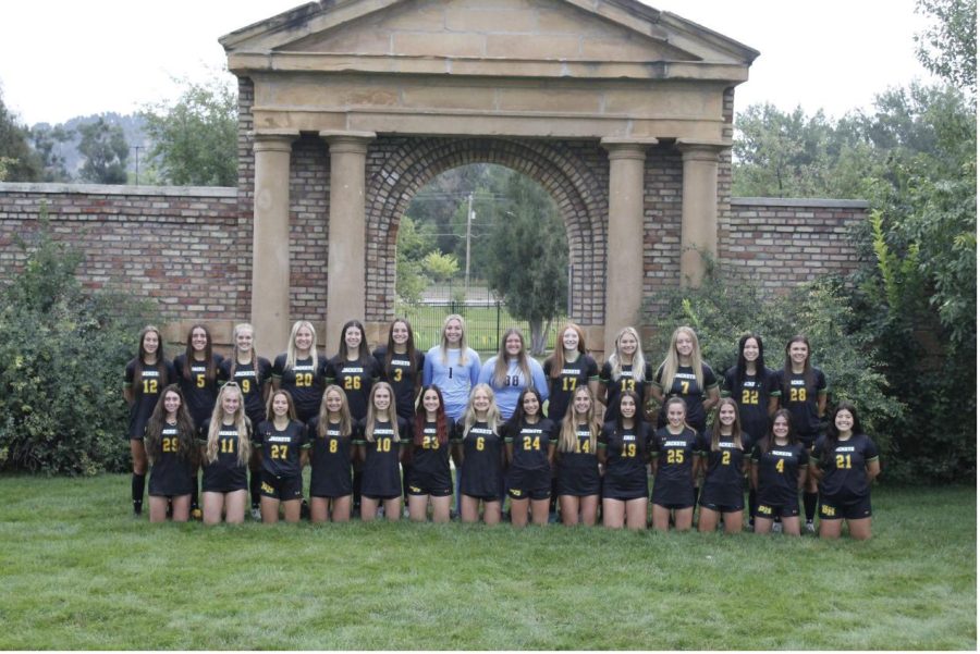 2022 Women's Soccer: (left to right) Top row-- Kayla Osegueda, Makayla Selensky, Sophie Brassard, Zoie Robinson, Allie Brown, Megan Diano, Makayla Dannelly, Morgan Wood, Samantha Turpen, Alexa Buckley, Brianna Tudor, Bresha Keegan, Ainsley Wilson. Bottom row-- Maddi Avery, Emma Avery, Katy Vinton, Lena Homan, Darby Whiteley, Haley Steskal, Haley Hesselgesser, Taylor Hernandez, Leah Day, Chloe Lineman, Lexi Crow, Rylee Barnes, Haylie Scruggs, Sheridan Fenner.
