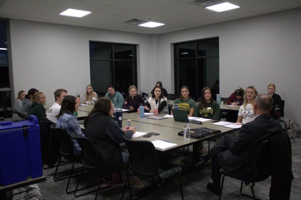 BHSU students meet with presidential candidate Steve Elliott Monday afternoon.