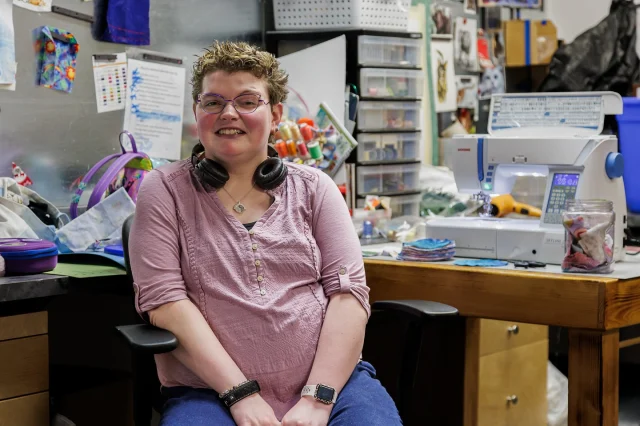 After being diagnosed with a brain tumor at age two, Paige Severson spent years in and out of hospitals. Two decades later, she’s a full-time artist in Rapid City and was just named Suzie Cappa’s 2024 Artist of the Year.

“She has one of the strongest senses of self that I’ve ever experienced,” said studio manager Haley Friedt.

Read The Golden Paintbrush now in Ponder Magazine.

Story by @sierrasdphotography 
Photos by @sierrasdphotography & @photosby.m.j